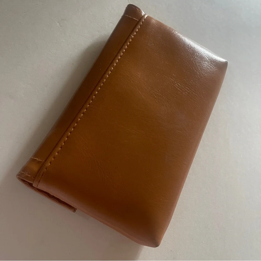 New Vintage Small Tan Passport Wallet Snap  Faux Leather Envelope Clutch 5x8”